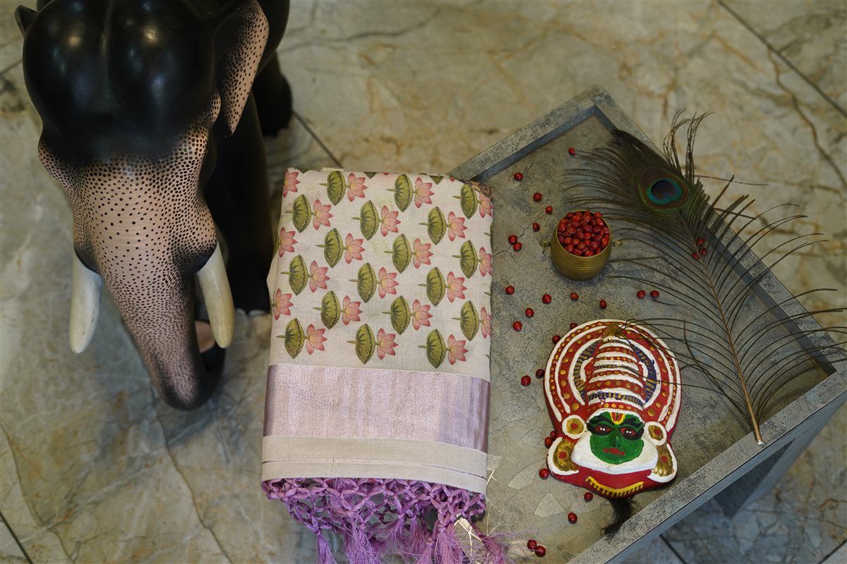 Krishna_Leela_Heritage_Weave_(Rosegold)